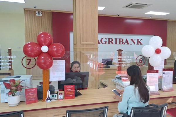 Agribank khai trương trụ sở Phong Điền (Huế)