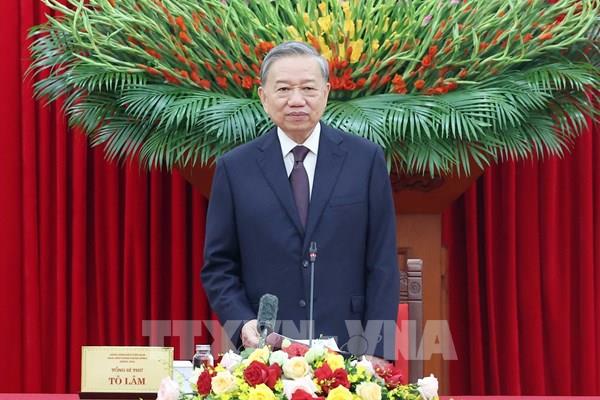 Tổng Bí thư Tô Lâm gặp mặt nông dân xuất sắc và nhà khoa học của nhà nông
