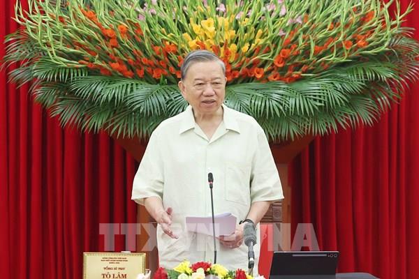 Tổng Bí thư Tô Lâm chủ trì Phiên họp về phát triển khoa học, công nghệ và chuyển đổi số