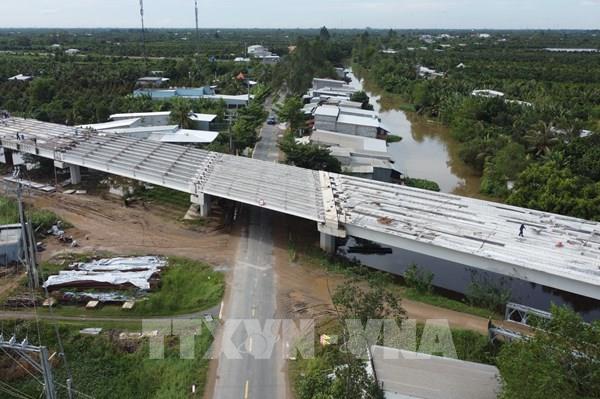 Đẩy nhanh tiến độ Dự án xây dựng công trình đường bộ cao tốc Cao Lãnh - An Hữu giai đoạn 1