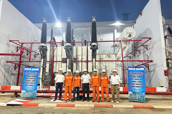 Đóng điện thành công máy biến áp 220kV do MEEPOWER sản xuất tại Trạm Bình Tân