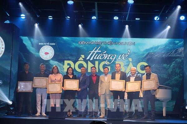 Đêm nhạc thiện nguyện tại CH Séc hướng về đồng bào vùng lũ lụt