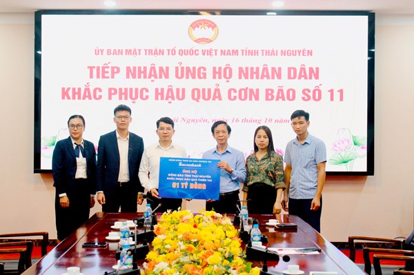 Sacombank hỗ trợ 1,3 tỷ đồng khắc phục lũ lụt tại Thái Nguyên