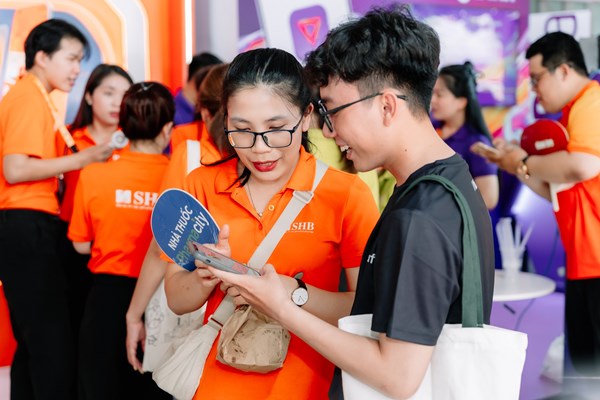 Ngân hàng tung loạt quà tặng hấp dẫn tại Ngày Thẻ Việt Nam 2025