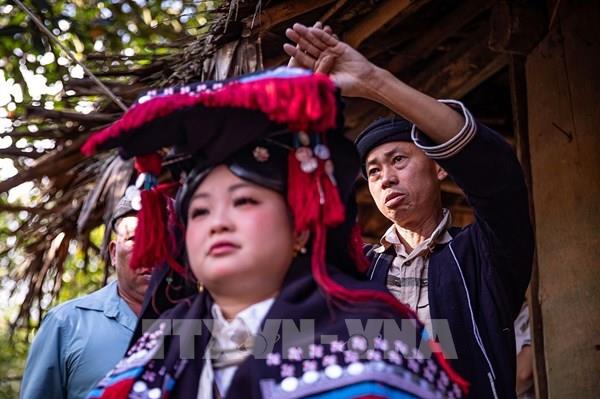 Nghi lễ cưới truyền thống của người Dao Tiền ở Bản Sưng (Phú Thọ)