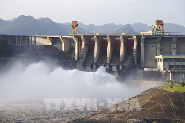 18 giờ ngày 21/10, mở 1 cửa xả đáy hồ thủy điện Tuyên Quang