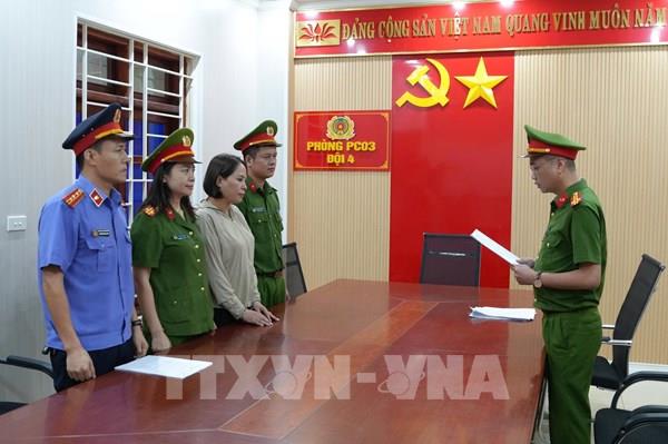 Khởi tố, bắt tạm giam giám đốc công ty sản xuất hơn 2,7 triệu lít dầu ăn giả