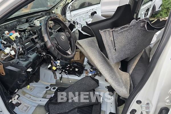 Bí quyết mua ô tô cũ: Cảnh giác xe ngập nước sau mưa lũ! 