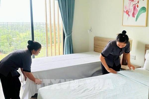 Khu nghỉ dưỡng Hoiana (Đà Nẵng) đồng hành cùng địa phương giúp dân ứng phó mưa bão