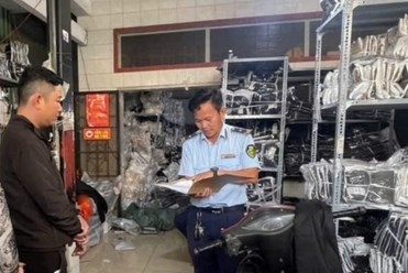 TP. Hồ Chí Minh thu giữ số lượng lớn sản phẩm “3 không” trên  chợ mạng