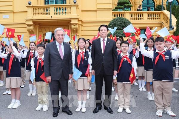 Chủ tịch nước Lương Cường chủ trì lễ đón chính thức Tổng Thư ký Liên hợp quốc
