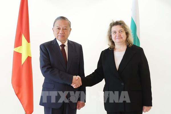 Tổng Bí thư Tô Lâm hội kiến Chủ tịch Quốc hội Bulgaria Natalia Kiselova