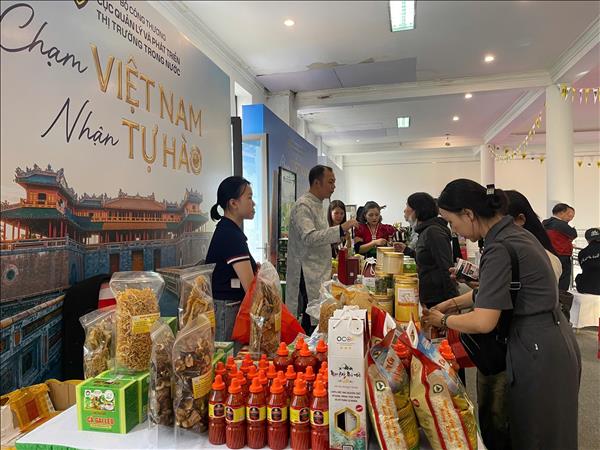 Khai mạc Tuần lễ Nông sản Việt 2025
