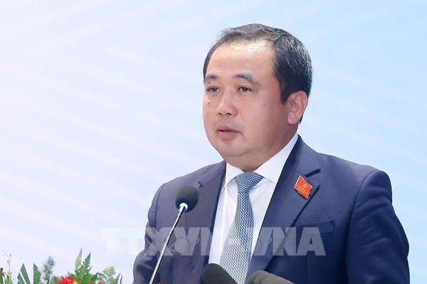 Tóm tắt tiểu sử Bộ trưởng Bộ Nông nghiệp và Môi trường Trần Đức Thắng