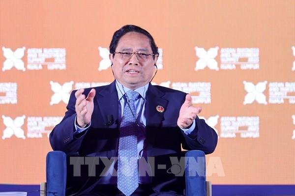 Thủ tướng dự đối thoại cấp cao tại Hội nghị thượng đỉnh kinh doanh - đầu tư ASEAN
