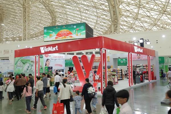 WinMart lan tỏa lối sống hiện đại tại Hội chợ Mùa thu