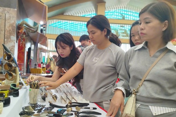 Hàng loạt sự kiện hấp dẫn trong đầu tiên của Hội chợ Mùa Thu