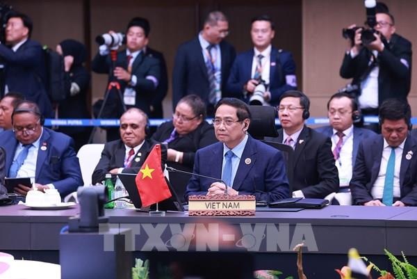 Thủ tướng dự Hội nghị cấp cao ASEAN với Trung Quốc, Nhật Bản, Hàn Quốc