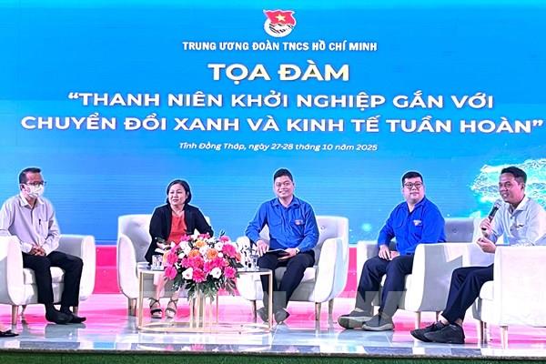 Thắp lửa khởi nghiệp xanh trong thanh niên Việt