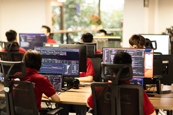 Thông tư 136/2025/TT-BTC: Bước ngoặt mới trong quản lý quỹ đầu tư chứng khoán