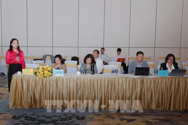 Phát triển bền vững và chuyển đổi xanh trong sản xuất công nghiệp