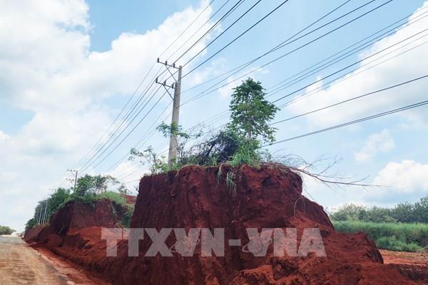 Đường điện “ngáng chân” tiến độ dự án nâng cấp tuyến đường trọng điểm tỉnh Đồng Nai