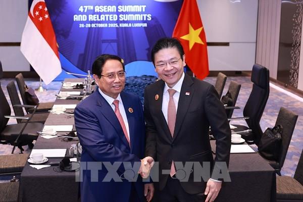 Thủ tướng Phạm Minh Chính và Thủ tướng Singapore gặp thường niên lần thứ 2