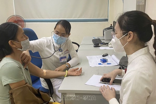 Ứng dụng công nghệ số để khám sàng lọc bệnh tim mạch, thận người dân