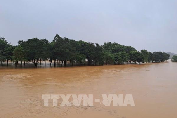 Huế: Lũ sông Hương lên lại, cảnh báo ngập lụt kéo dài ở hạ lưu các sông
