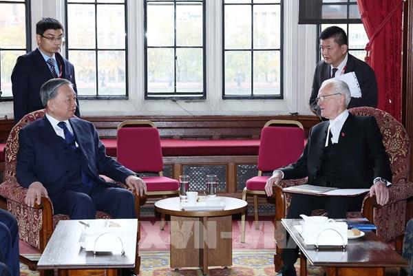 Tổng Bí thư Tô Lâm hội kiến Chủ tịch Thượng viện Anh John Mcfall