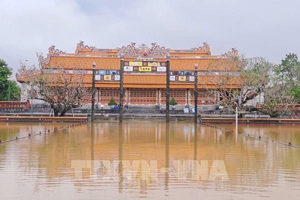 Lũ trên các sông ở Huế xuống dần, tăng cường phòng chống đuối nước 