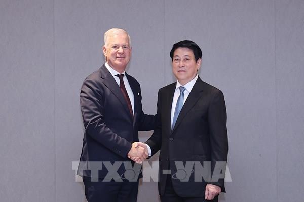 Chủ tịch nước Lương Cường tiếp Tổng Thư ký Phòng Thương mại Quốc tế