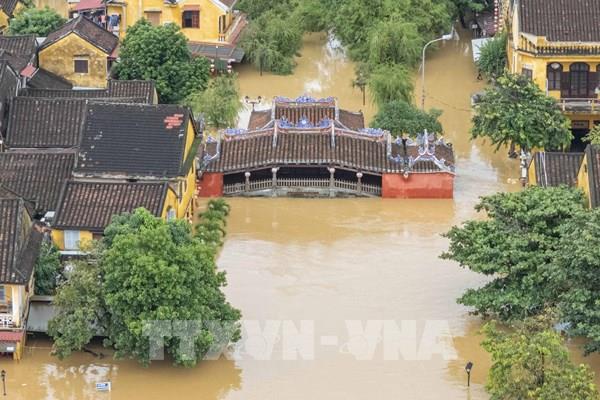Kêu gọi ủng hộ đồng bào đang chịu ảnh hưởng của bão lụt