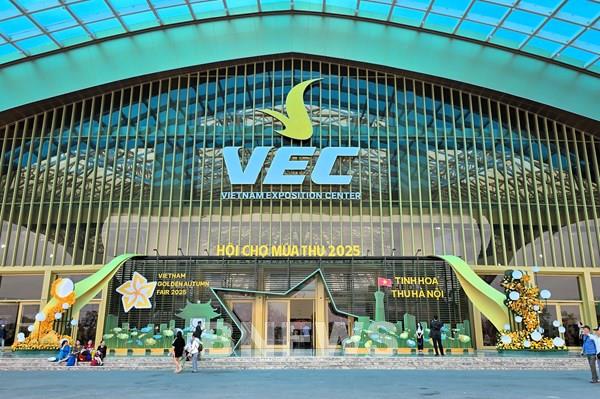 Hội chợ Mùa Xuân: Không gian kết nối thương hiệu Việt