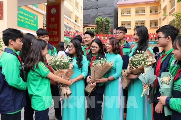 Ngày nhà giáo Việt Nam 20/11 năm 2025 rơi vào ngày nào, thứ mấy?