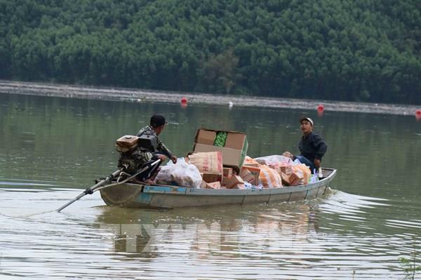 Tiếp tục hạn chế luồng trên các tuyến đường thuỷ nội địa ở miền Trung