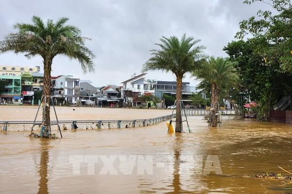 Huế: Nước sông đang lên, nguy cơ ngập lụt trở lại