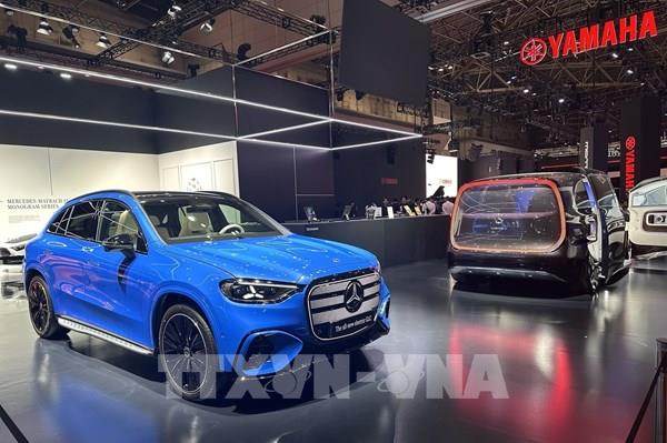 Ô tô Nhật tăng tốc R&D, tung công nghệ mới đối đầu xe điện Trung Quốc