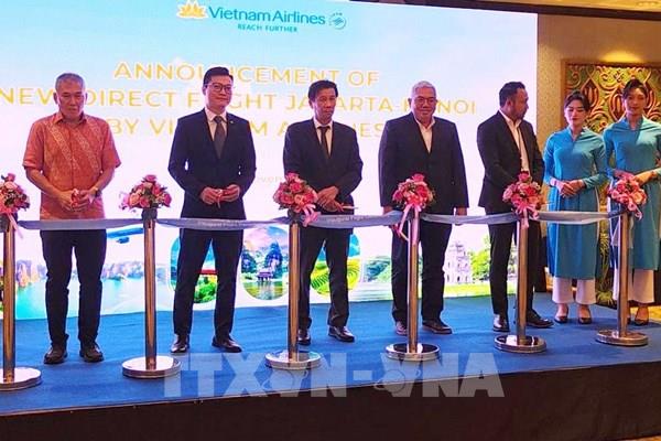 Vietnam Airlines khai trương đường bay thẳng kết nối hai Thủ đô Hà Nội và Jakarta
