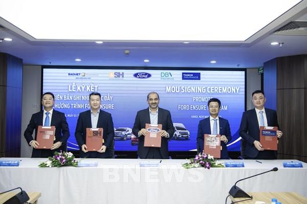 Ford Việt Nam bắt tay với 4 đối tác bảo hiểm nâng tầm dịch vụ Ford Ensure