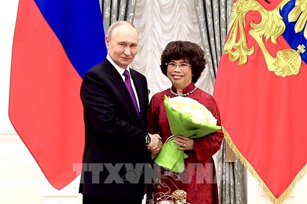 Nga trao tặng Huân chương Hữu nghị cho Anh hùng Lao động Thái Hương