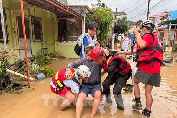 Lý giải việc Trái đất ấm lên làm tăng cường độ bão