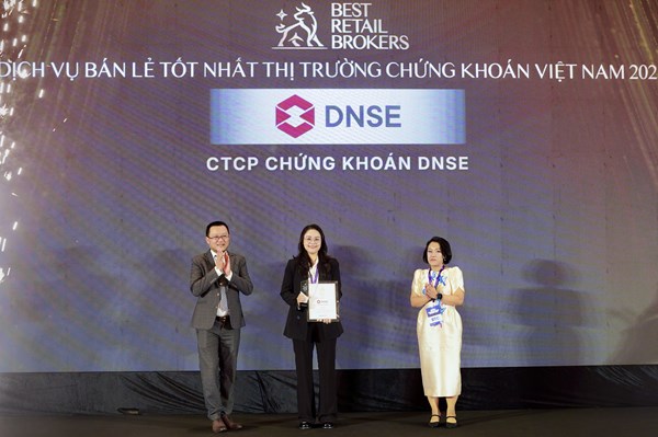 DNSE lọt Top 10 công ty có dịch vụ bán lẻ tốt nhất thị trường chứng khoán Việt Nam