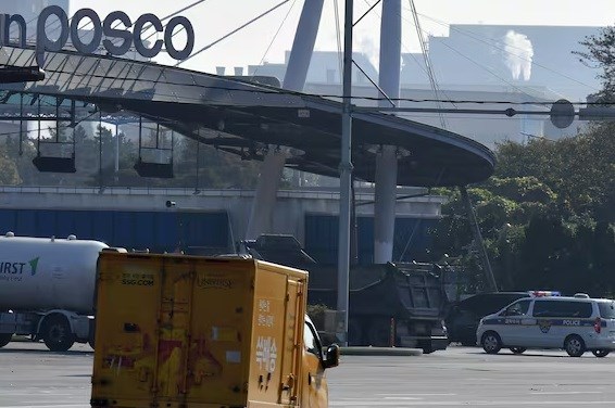 Rò rỉ khí độc trong nhà máy thép tại Hàn Quốc