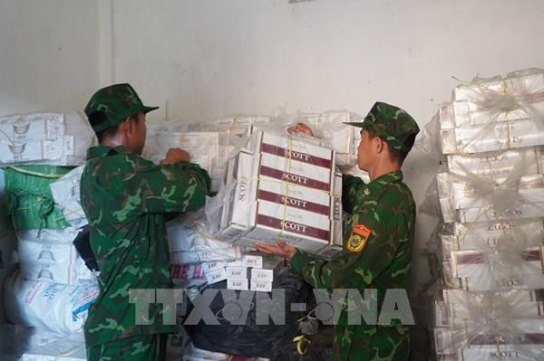 Đồng Tháp giữ bình yên vùng biên mùa nước nổi