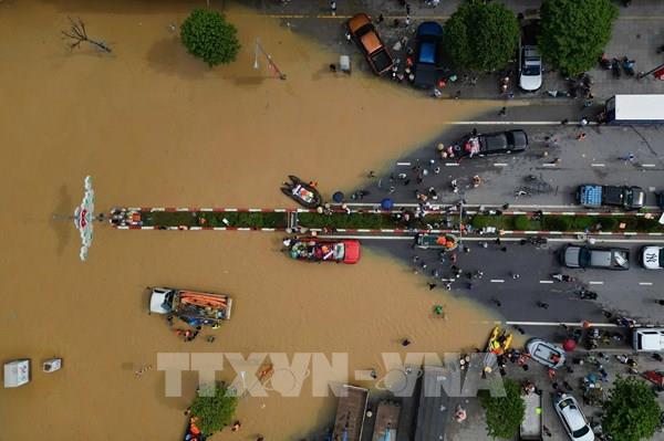Thái Nguyên ngập sâu trong nước lũ