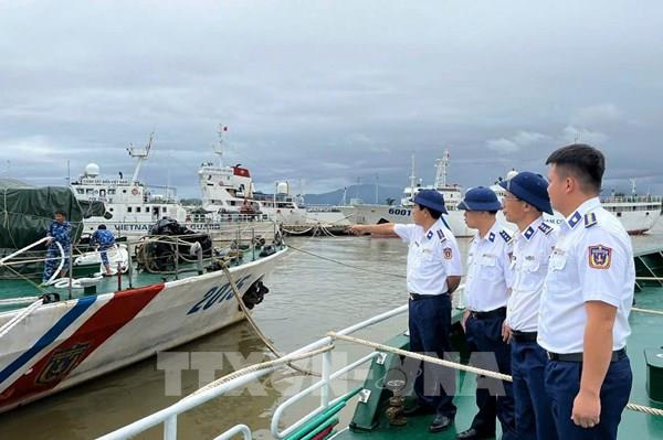 Ứng phó bão số 13: Lực lượng tuyến đầu sẵn sàng cứu hộ, cứu nạn