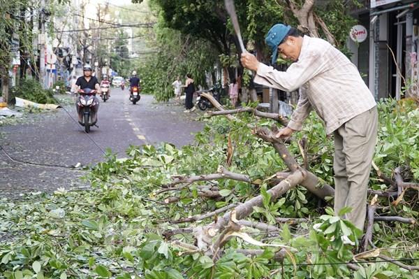 Gia Lai tập trung khôi phục về điện và giao thông