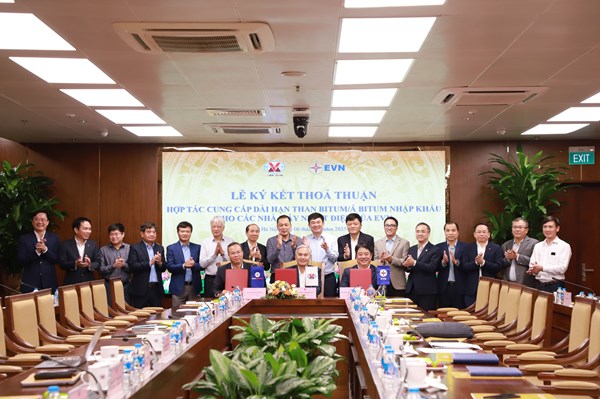 TKV cung cấp dài hạn than nhập khẩu cho các nhà máy nhiệt điện của EVN