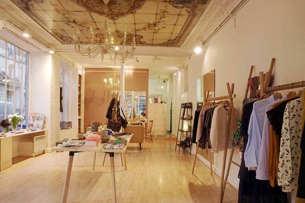 Ngành may mặc Pháp lao đao trước cơn lốc thời trang giá rẻ